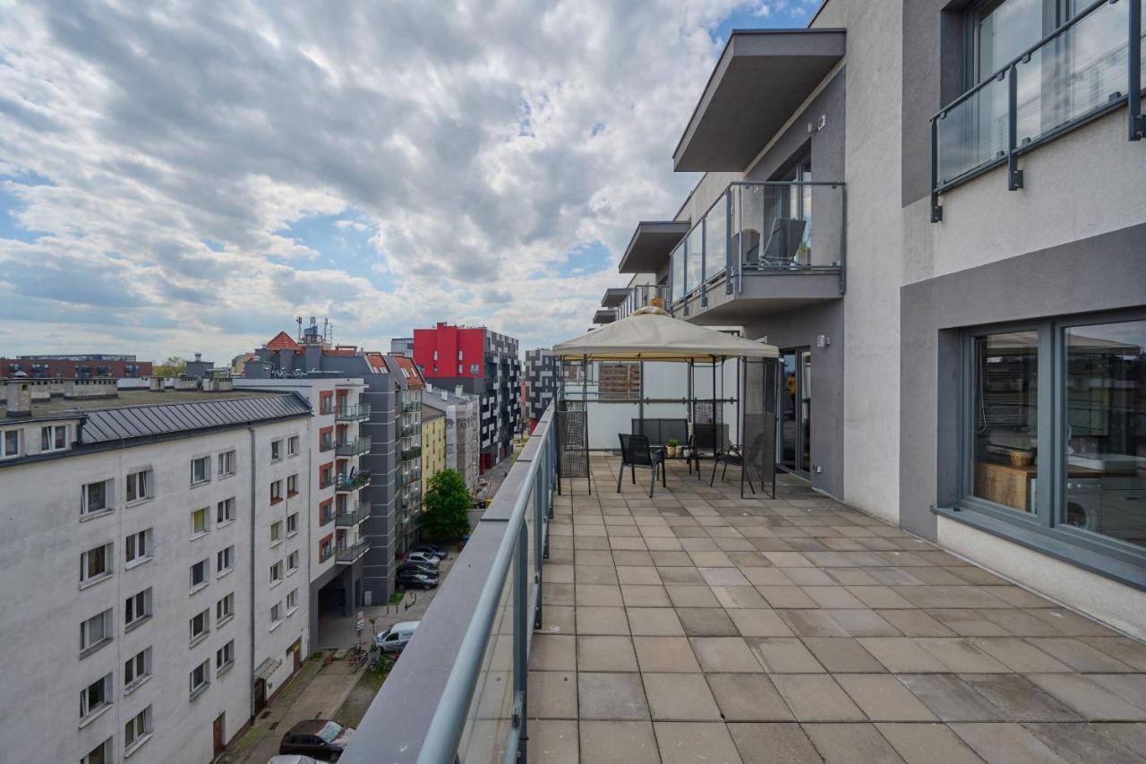 Stylish Kosciuszki Apartaments Near The Market Square With Free Garage Wroclaw By Noclegi Renters Esterno foto