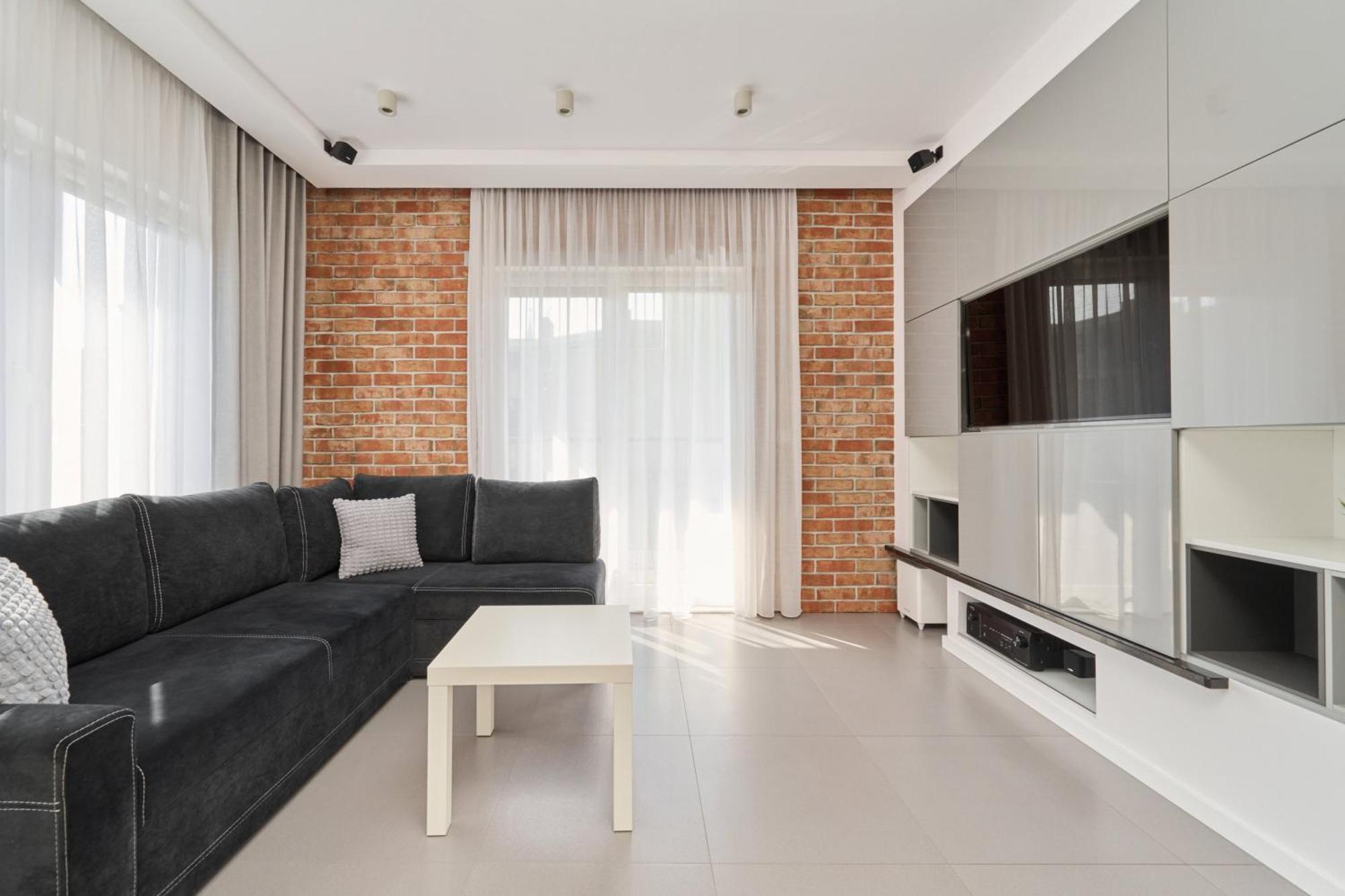 Stylish Kosciuszki Apartaments Near The Market Square With Free Garage Wroclaw By Noclegi Renters Esterno foto