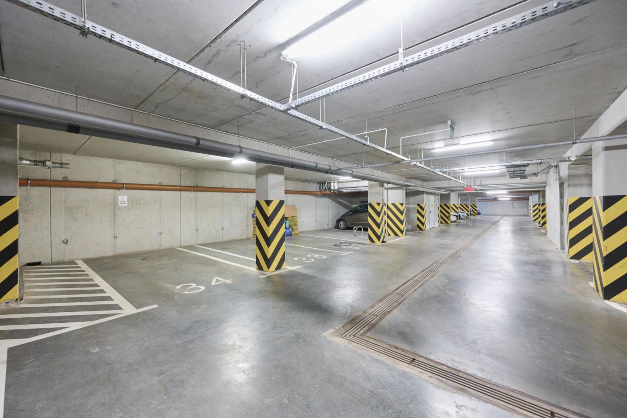 Stylish Kosciuszki Apartaments Near The Market Square With Free Garage Wroclaw By Noclegi Renters Esterno foto