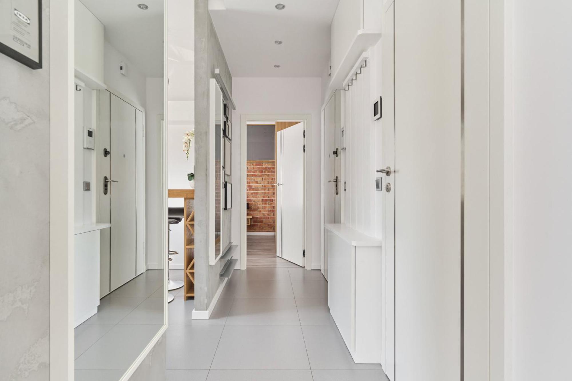 Stylish Kosciuszki Apartaments Near The Market Square With Free Garage Wroclaw By Noclegi Renters Esterno foto